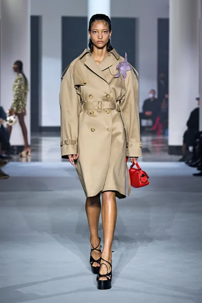 Look 4